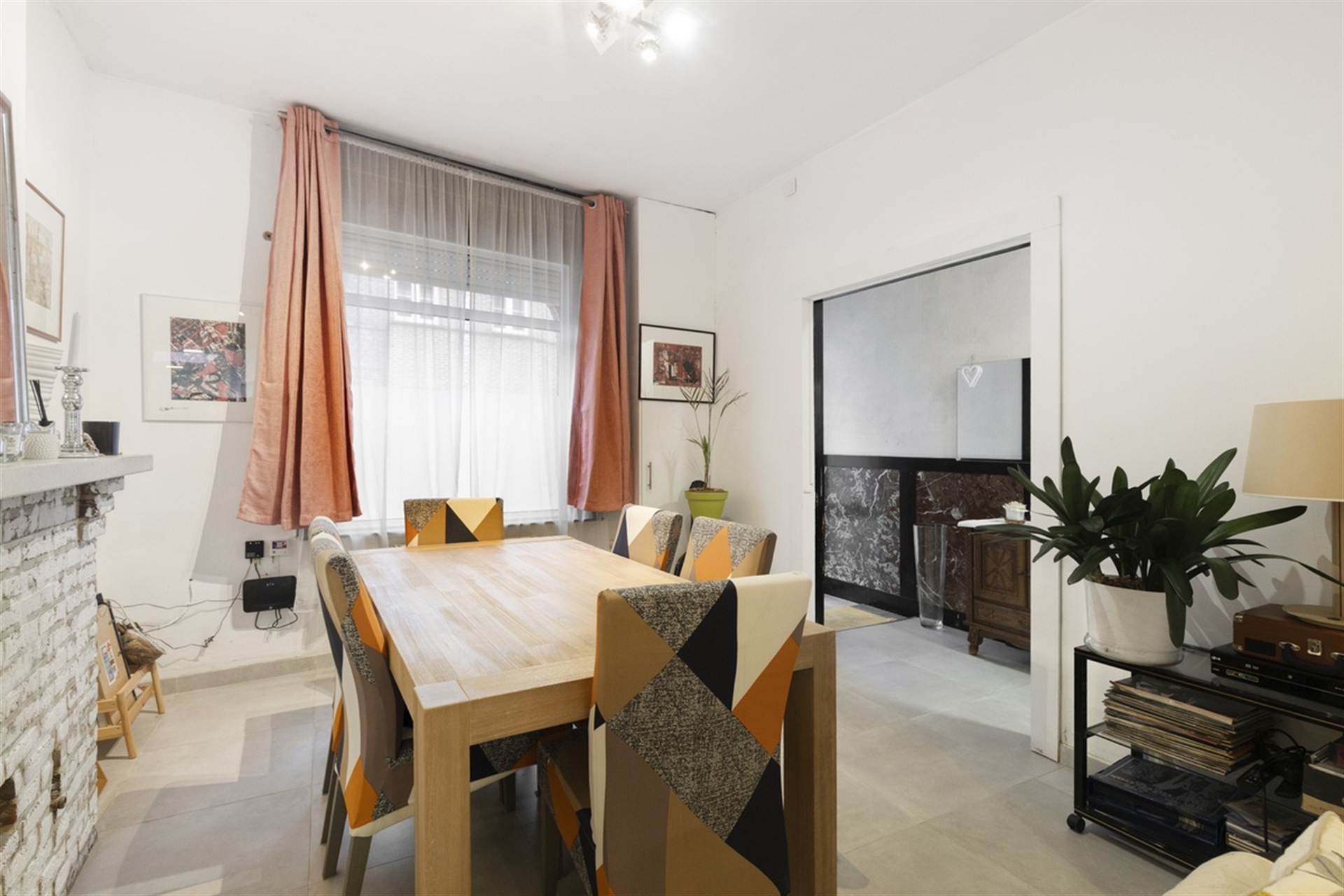 Gerenoveerde rijwoning - foto 4