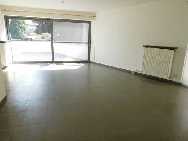 Ruim duplex appartement met 3 slaapkamers in het centrum   - foto 5