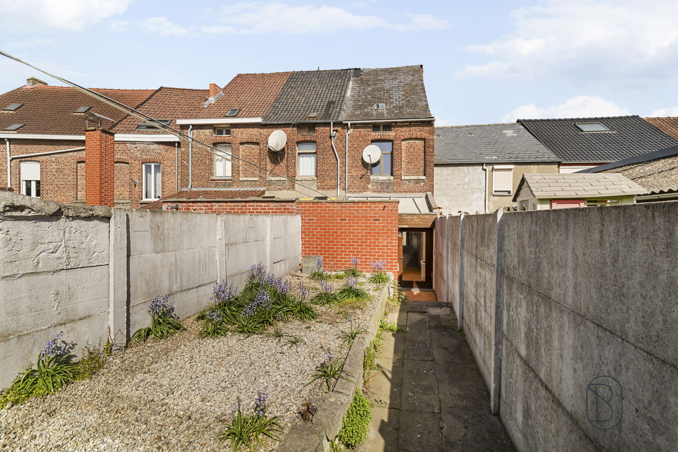 Maison mitoyenne idéalement située - foto 4