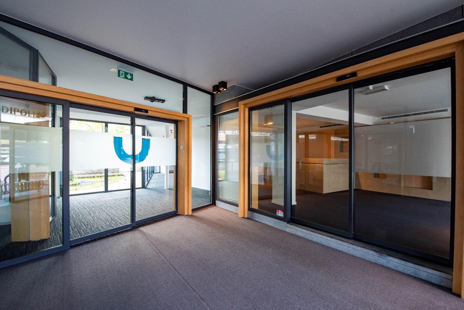 Boomsesteenweg 223 - Veelzijdige commerciële ruimtes te Wilrijk - foto 2