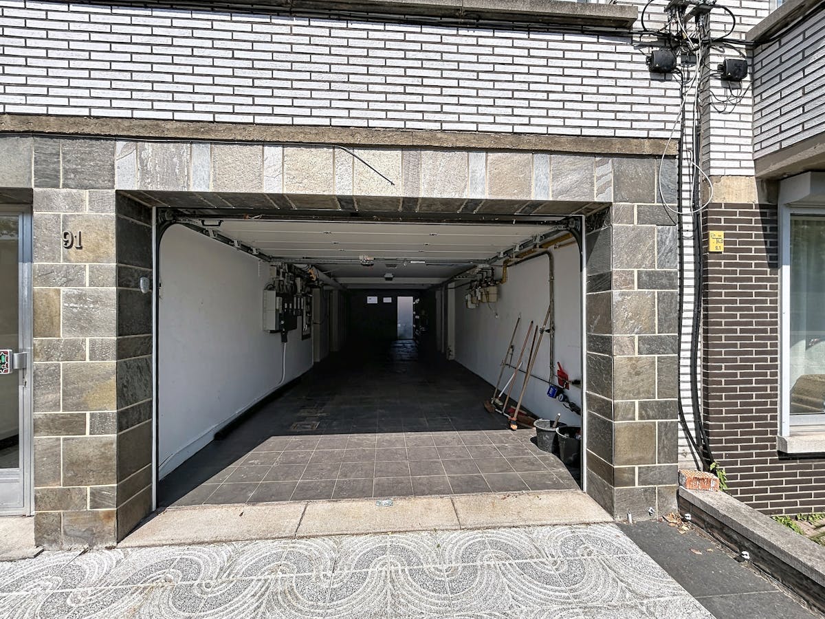 Garagebox te koop in Merksem met automatische poort - foto 2