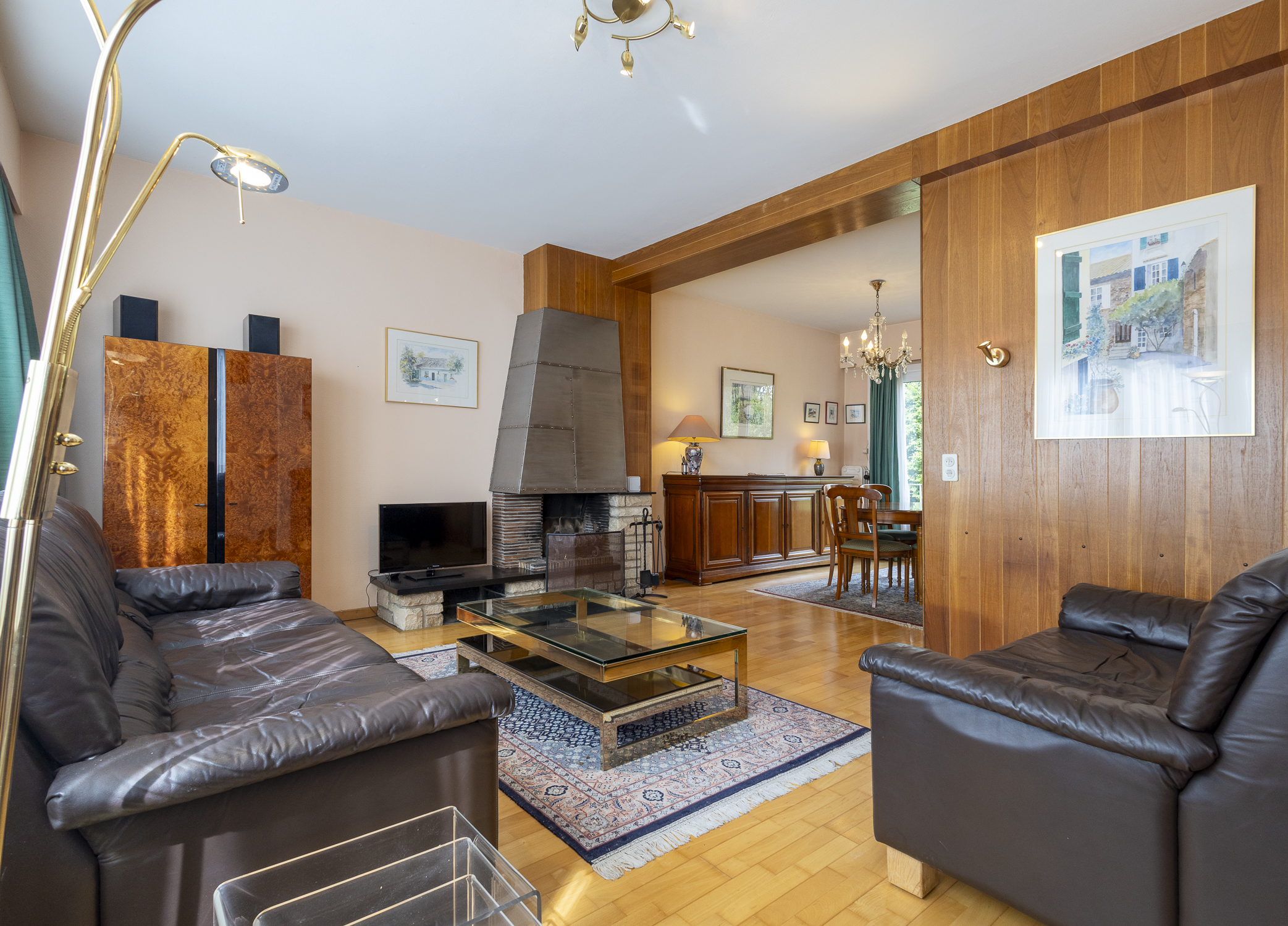 Verzorgde bel-etage woonst in een rustige straat met garage. - foto 2