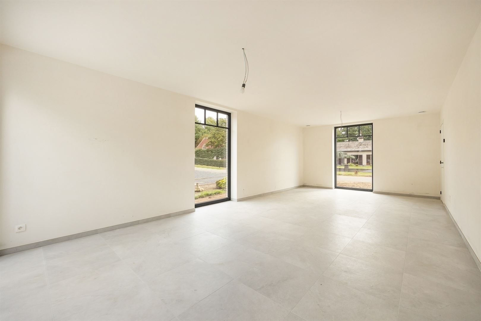 Nieuwbouw HOB met 4 slaapkamers en tuin - foto 5