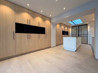 CONTACT Jeroen Vandormael: jeroen@vastgoedvalkenborgh.be In het historische centrum van Hasselt, meer bepaald in de rustige en gegeerde...