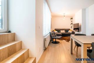 GEMEUBELD Zeer licht 1 slaapkamer appartement ca. 75m² op parket met ruim terras gelegen in een kleinschalig gebouw in een trendy buurt in...