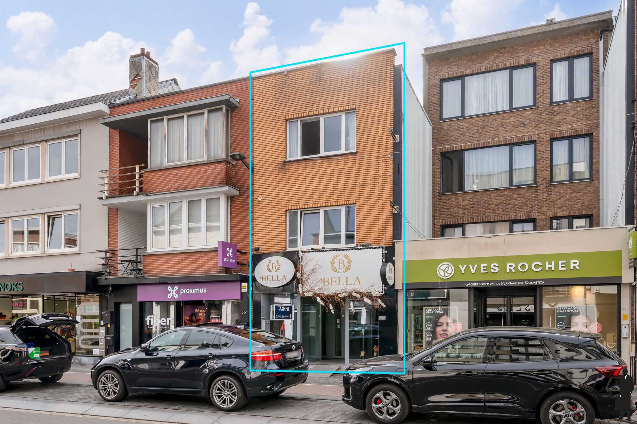 House for sale in Brasschaat with 3 bedrooms - photo 1