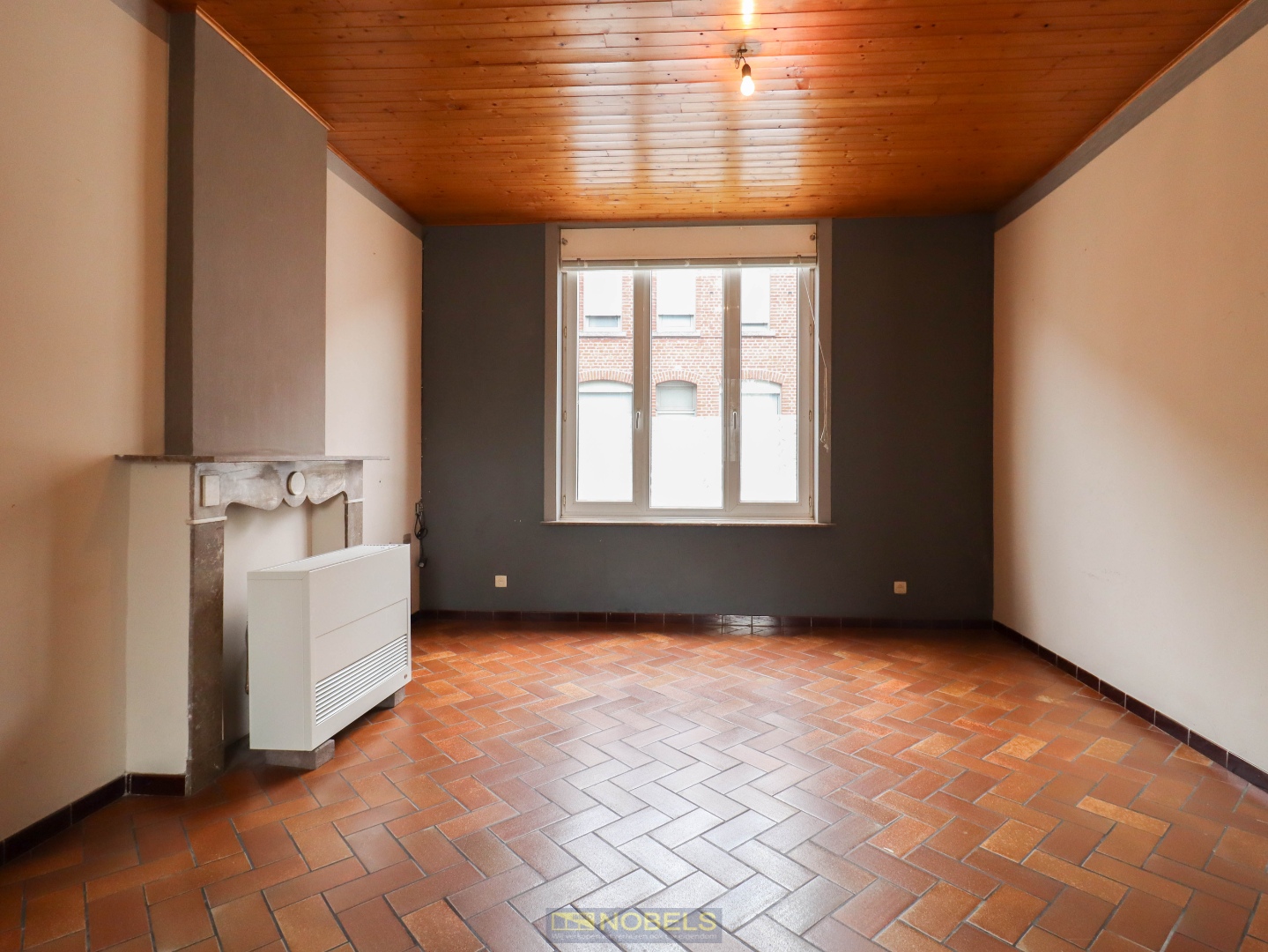 Te koop, te renoveren woning met ruime tuin op gunstige ligging te Nederbrakel (Brakel) - foto 5