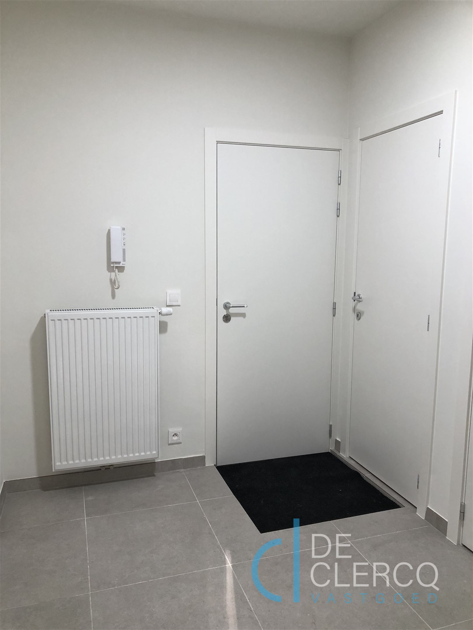 Tuinappartement met garage TE HUUR in Sint-Amandsberg! - foto 3