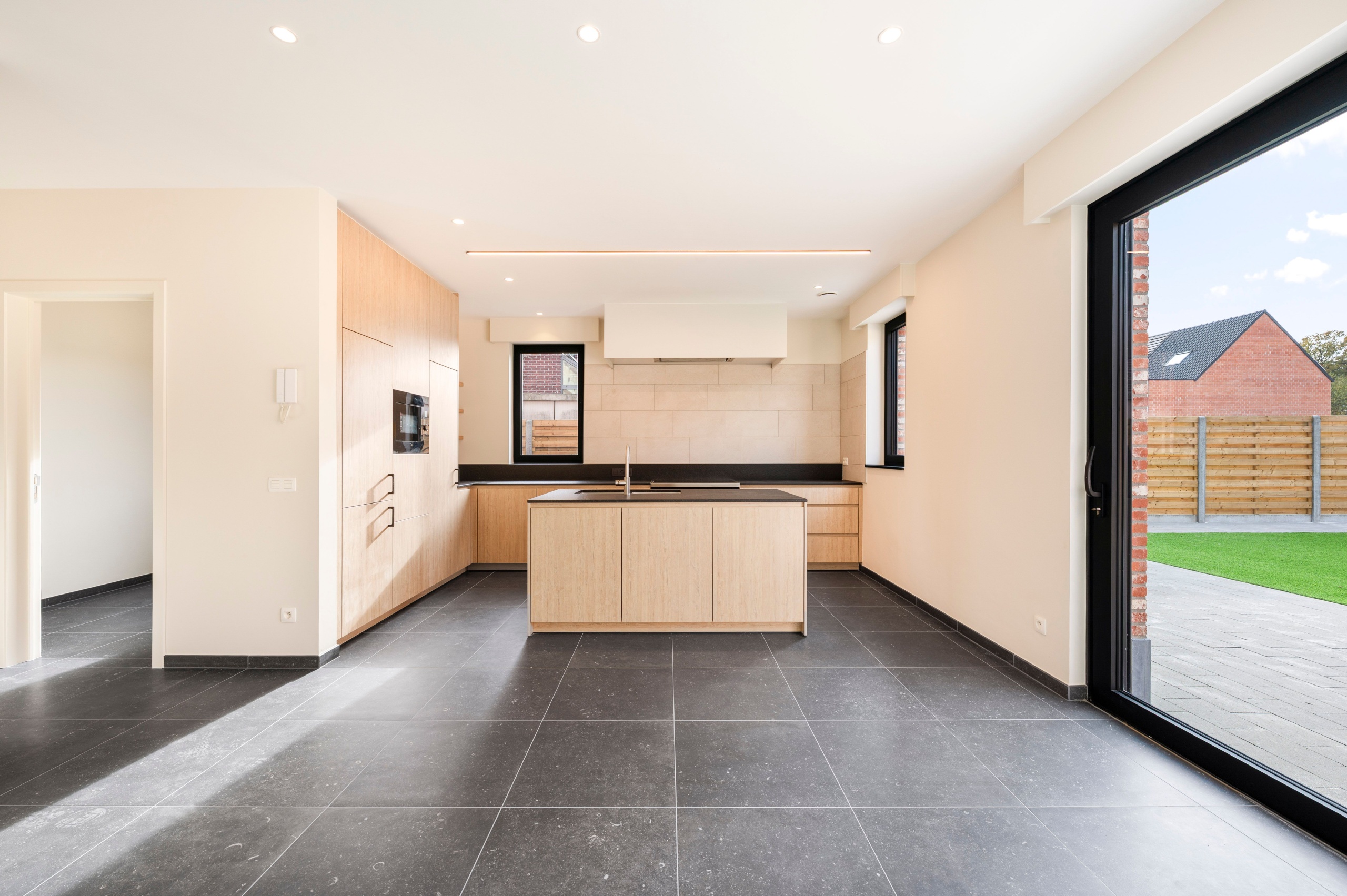 House for rent in Kapellen with 3 bedrooms - photo 2