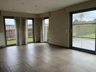 Om u kandidaat te stellen als huurder, verzoeken we via onderstaande link in te loggen, druk op de rode knop "Bezoek aanvragen" en vul uwhuurprofiel...