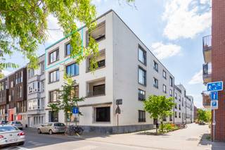 Licht en ruimtelijk appartement op toplocatie aan den BelWelkom in dit instapklaar appartement op de bovenste verdieping van de Zuidervelodroom 104,...
