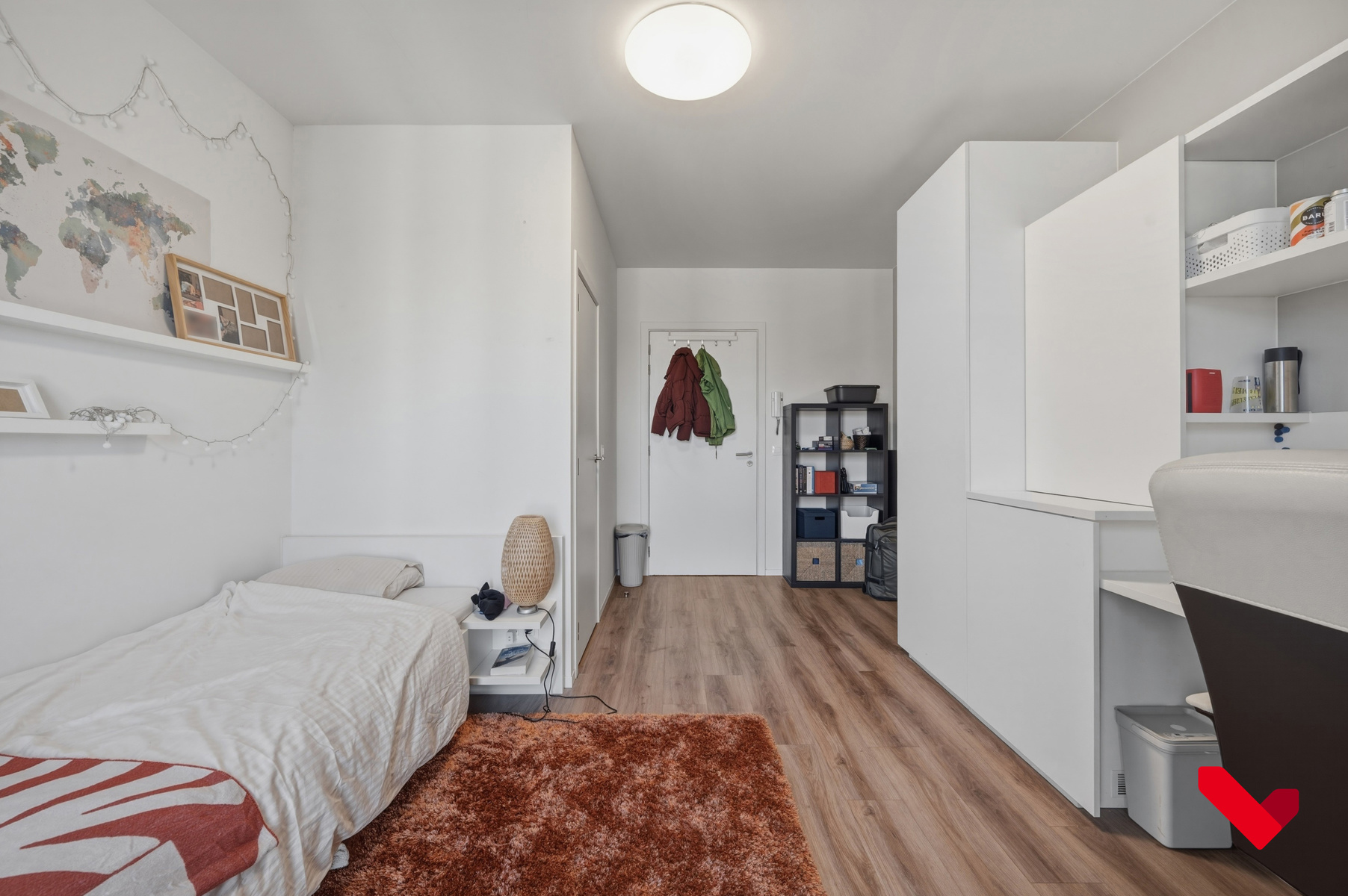 Hoogwaardig afgewerkte studentenkamer in luxe residentie  - foto 4