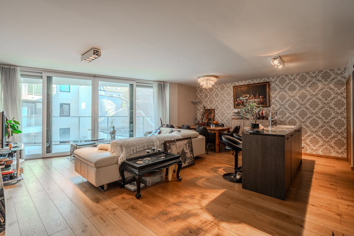 Ruim 3-slaapkamerappartement vlakbij het strand te Oostende - foto 2