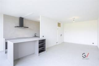 Modern, volledig gerenoveerd 2-slaapkamerappartement in hartje LeuvenDit volledig gerenoveerde appartement ligt pal in het bruisende centrum van...