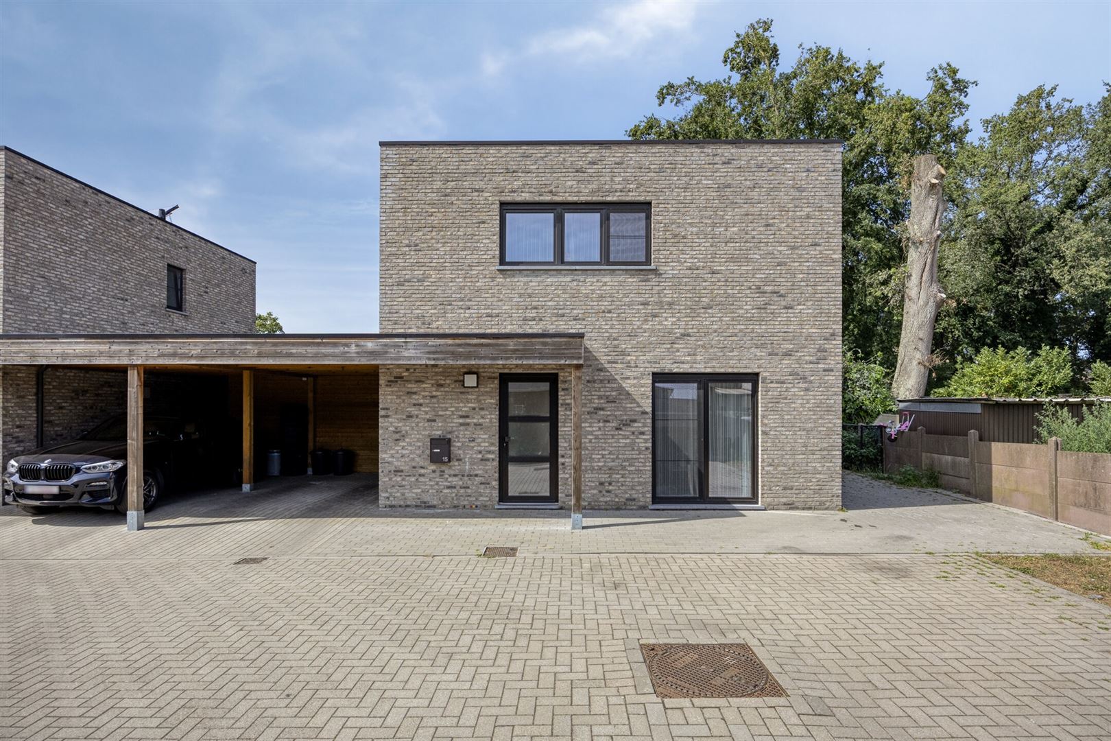 TE KOOP: Recente, halfopen bebouwing te Heusden-Zolder! - foto 2