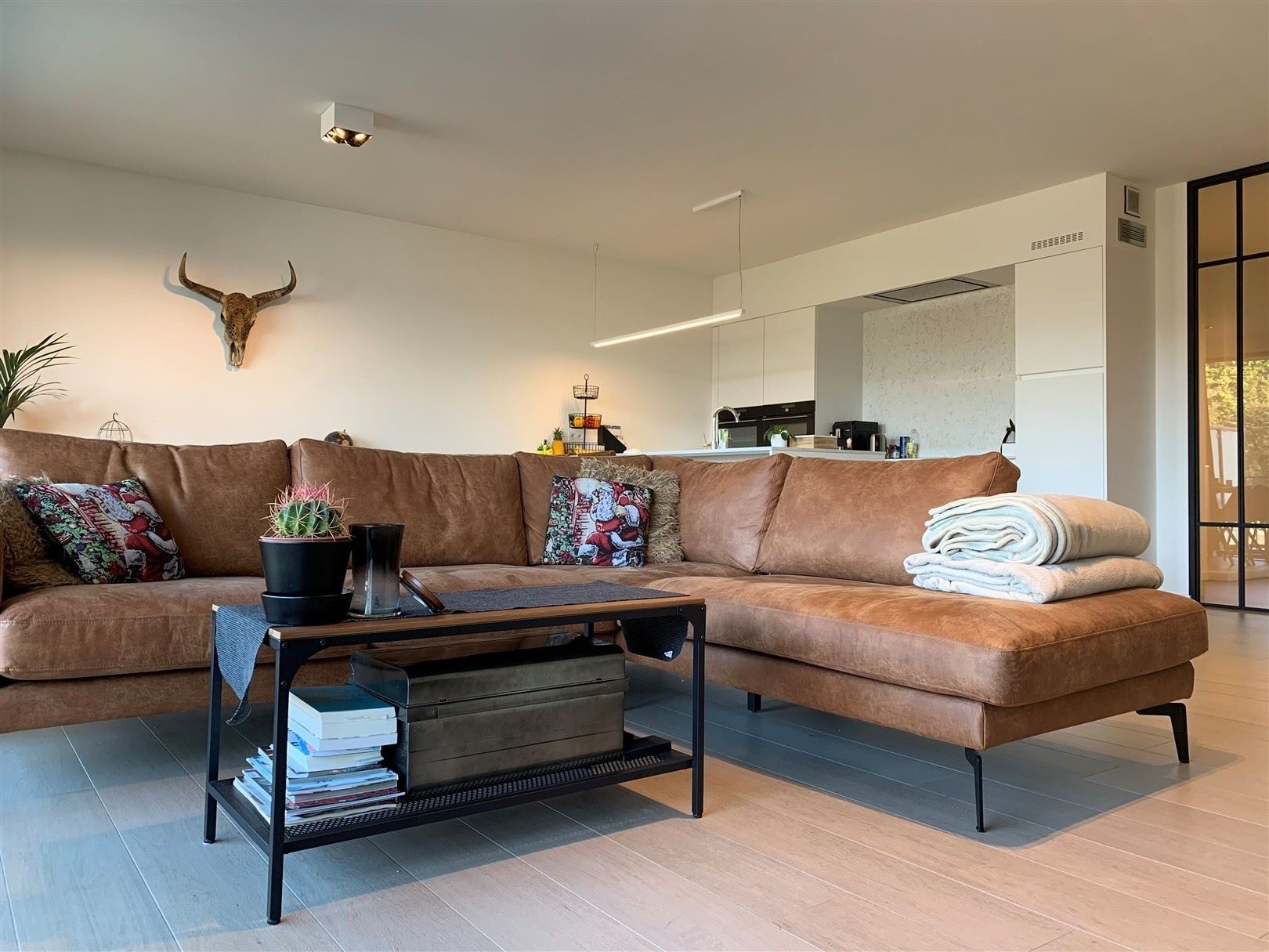 Apartment for rent in Brasschaat with 3 bedrooms - photo 2