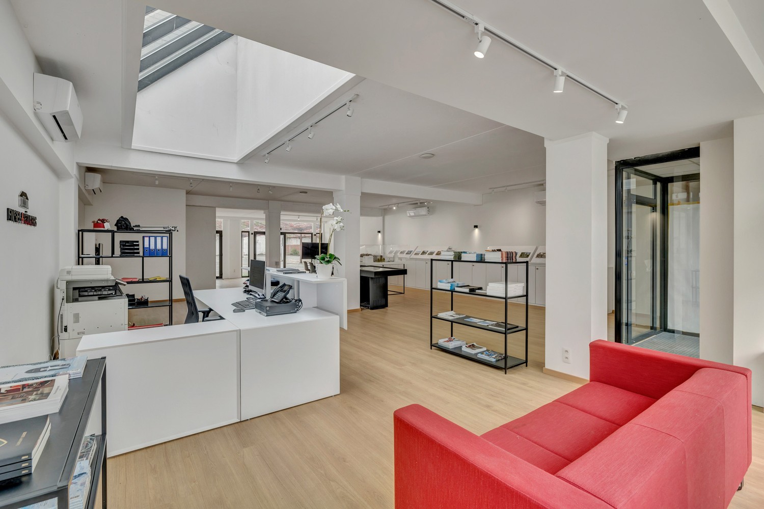 Multifunctioneel opbrengsteigendom op toplocatie! - foto 4