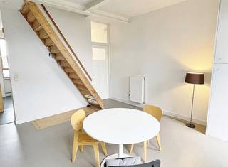 Bent u op zoek naar een betaalbare en instapklare woning op een vlot bereikbare locatie? Deze charmante gezinswoning in Wondelgem (Gent)...