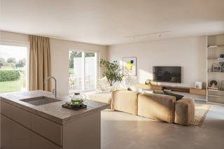 Danneels bouwt deze halfopen bebouwing in moderne stijl op een mooi perceel  in onze groene nieuwe woonbuurt in Heist-op-den-Berg.<br /><br />Deze woning is zeer functioneel ingedeeld. Woonkamer, eethoek én eilandkeuken vormen een mooi geheel. Er is een optimale verbinding met de tuin en het terras. Grote raampartijen zorgen voor een aangename en lichtrijke leefruimte. Op de verdieping hebben we 3 mooie slaapkamers, een nachttoilet, berging en een ingerichte badkamer.<br /><br />Danneels realiseert deze woning sleutel-op-de-deur met een vaste totaalprijs en oplevertermijn. Jouw keuken- en badkamerinrichting en de vloer- en wandtegels kies je zelf uit in de toonzalen van onze partners.<br /><br />Een geothermische warmtepomp, vloerverwarming, zonnepanelen en een ventilatiesysteem met warmterecuperatie maken jouw nieuwe thuis bijzonder energiezuinig.