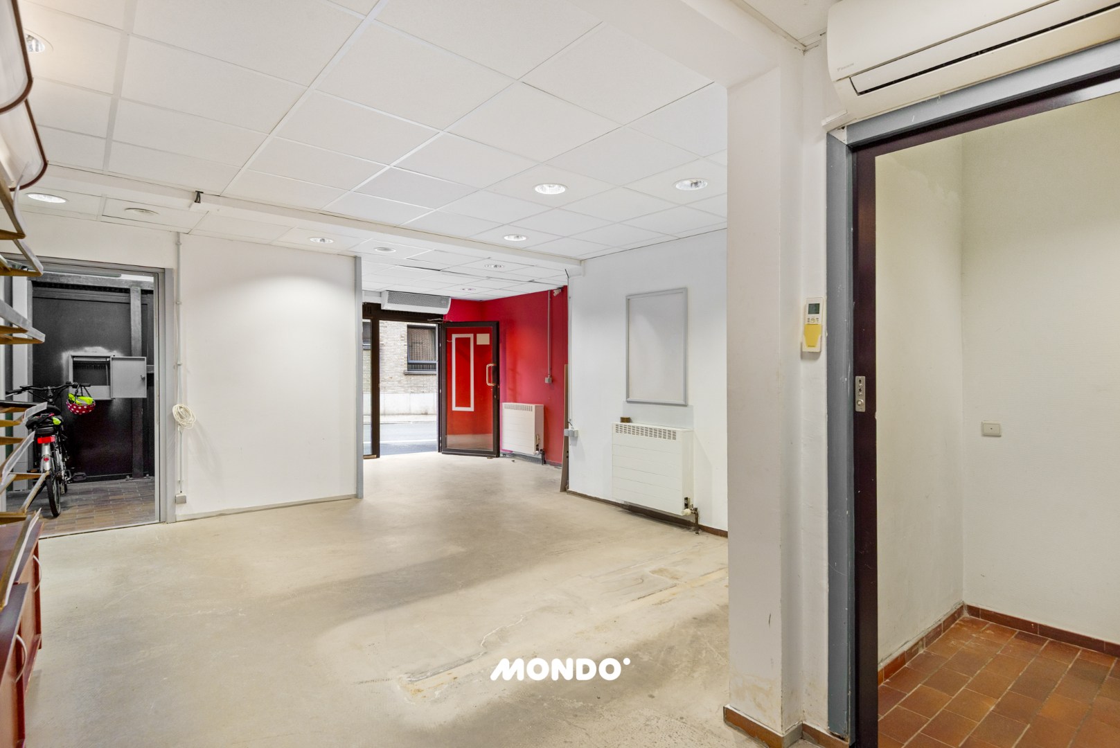 Veelzijdig handelspand/kantoor (181 m²) op toplocatie in centrum Wolvertem (Meise) - foto 5