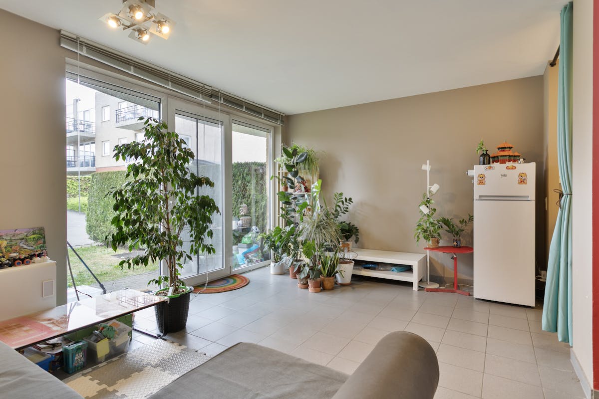 Gelijkvloers appartement met tuin en 2 slaapkamers te koop - foto 3