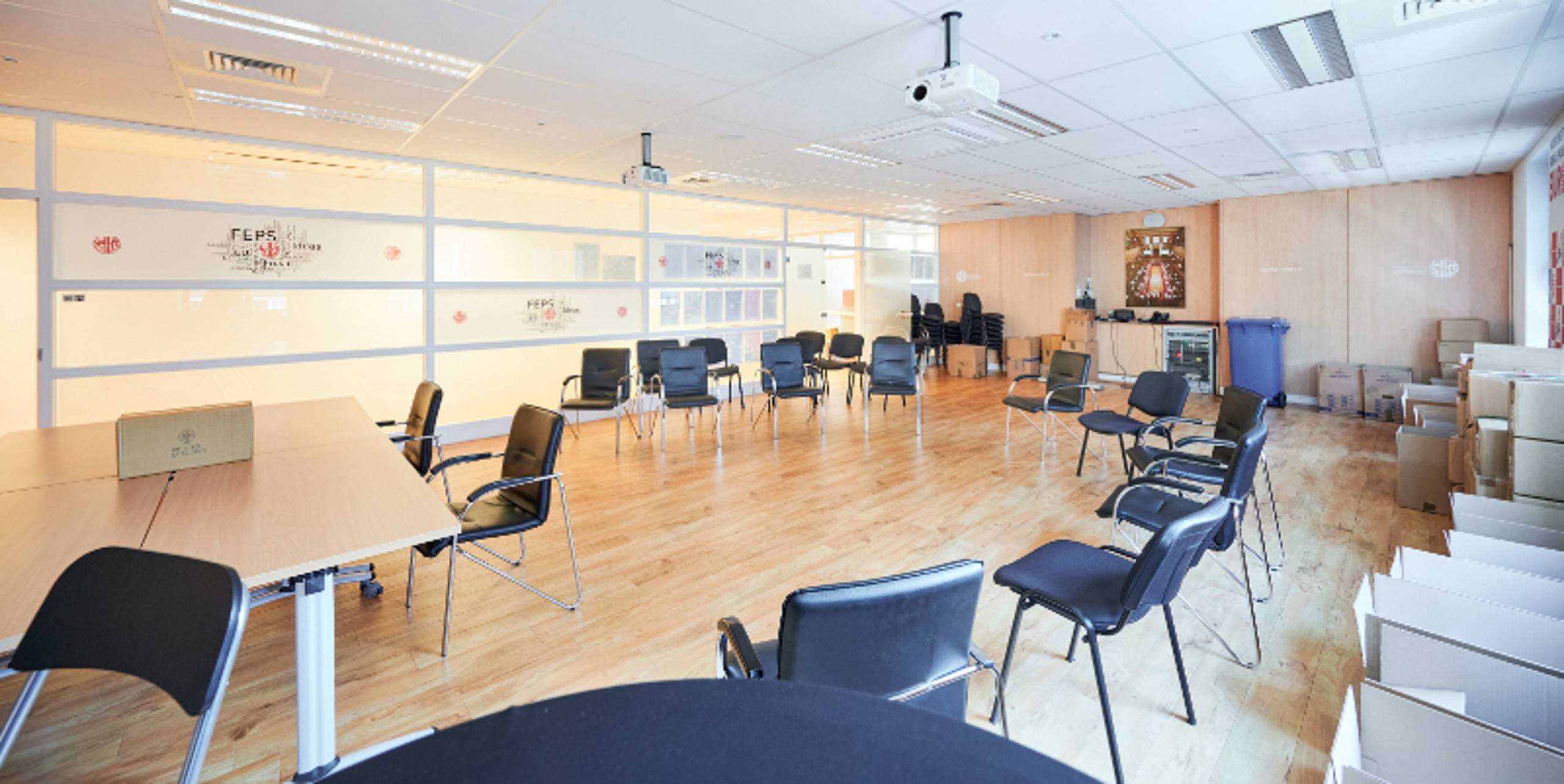 Kantoor te huur van 161 m²! - foto 3