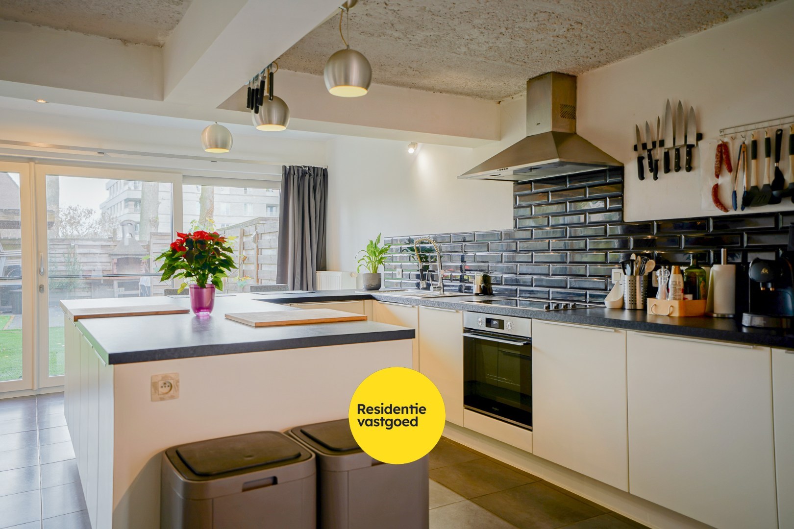 House for sale in Bruges with 4 bedrooms - photo 2