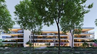 Ervaar luxueus wonen in het hart van Pelt. Geniet van hoogwaardige afwerking in de nabijheid van alle voorzieningen. Stap in onze VR-TOUR en beleef uw toekomstige thuis!<br /><br />Residentie ROSE GARDENS biedt niet enkel een magnifieke architectuur maar is ook uitgerust met de nieuwste technieken en is zo een voorloper in zijn soort! Elektrisch laden, nummerplaatherkenning, een digitale conciërge, bring me boxen, hightech domotica,…<br /><br />Appartement 5<br />2 Slaapkamers – 90m² - terras 22m²<br />Constructie €261.370 + 21% BTW €54.887,7<br />Grondaandeel €54.000 + 12% RR €6.480<br />Prijs inclusief kosten, ondergrondse autostaanplaats en kelderberging €376.737,7 (excl. €2.500,- aansluitingskosten en notariskosten)