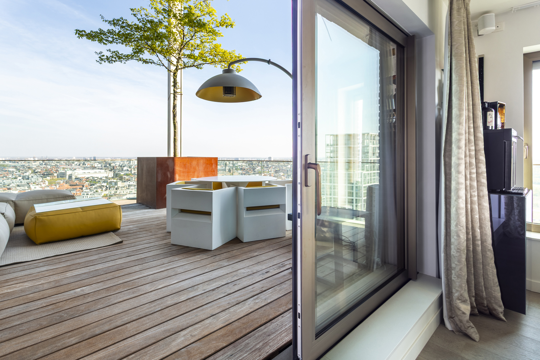 Appartement à vendre à Anvers avec 4 chambres - photo 2