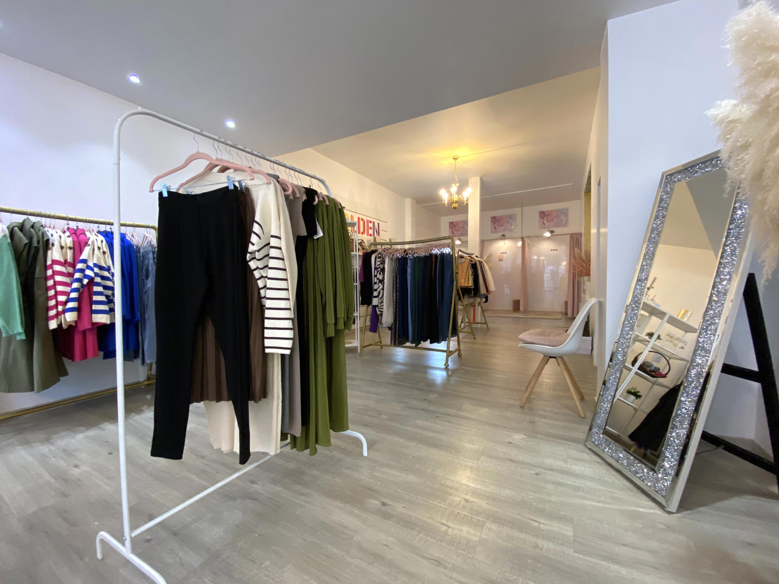 Commercial for rent in Aalst - photo 5