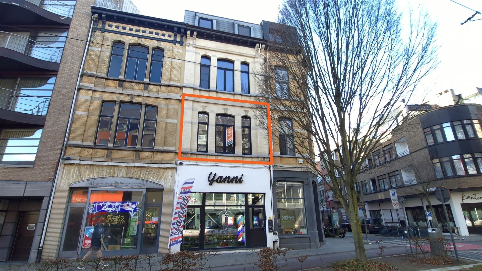 Gerenoveerd appt met slpk. en bureel - foto 2