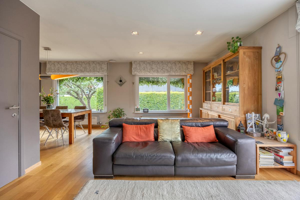 Lichtrijke gelijkvloerse woning op topligging in De Pinte - foto 4