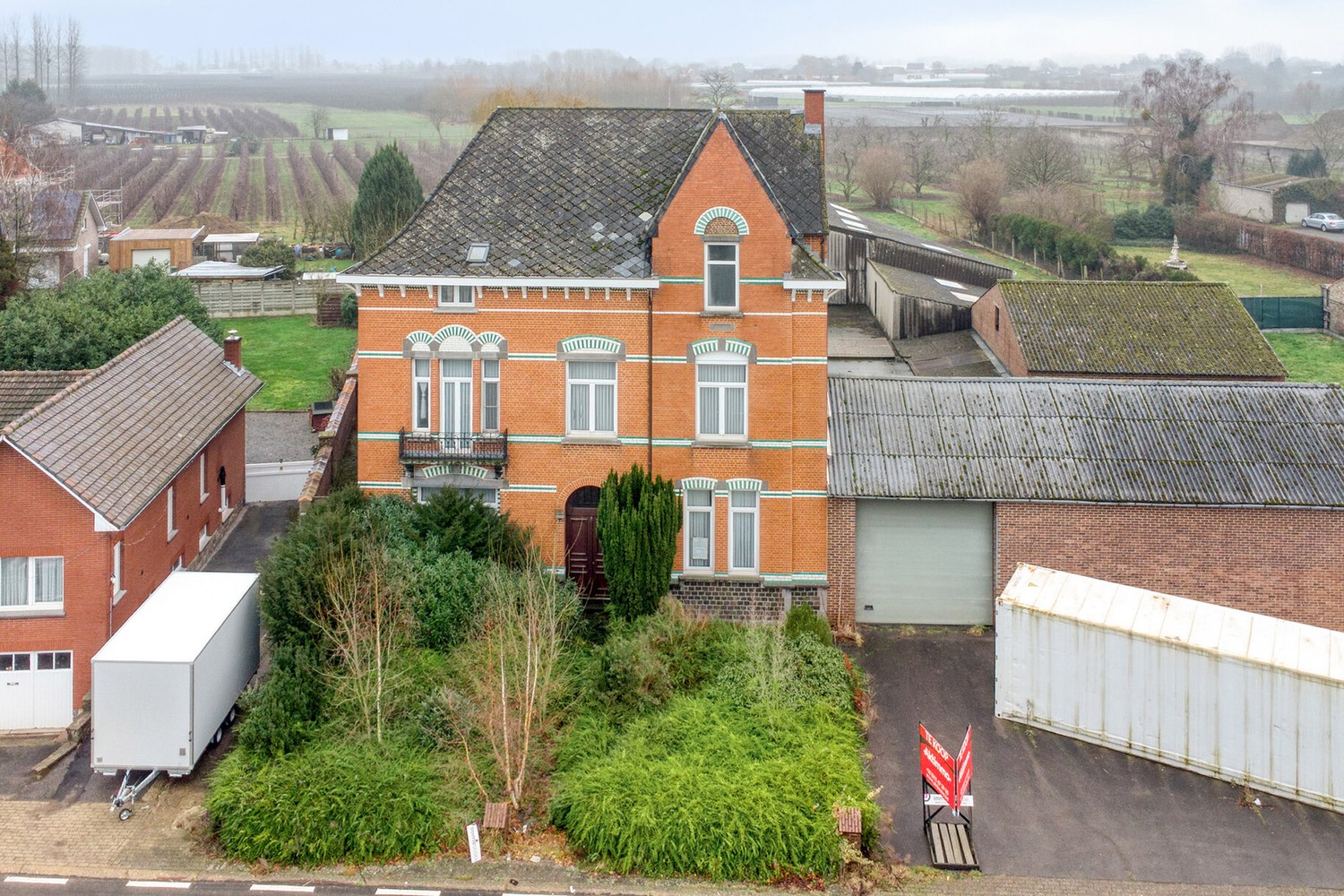 Uitzonderlijke villa met mogelijkheden te koop - foto 3