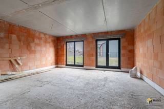 Hondenstraat 2C - Kruibeke Casco halfopen bebouwing (197 m²) met 5 tot 7 slaapkamers en 2 badkamers in Kruibeke. In deze woning in de Hondenstraat 2C...