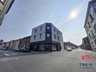 Commercieel te koop in Châtelet