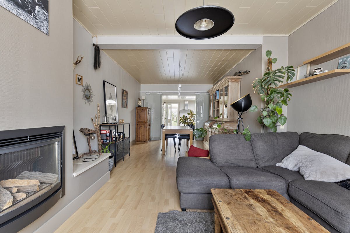 4 bedroom house to be refreshed in Sint-Denijs - photo 4