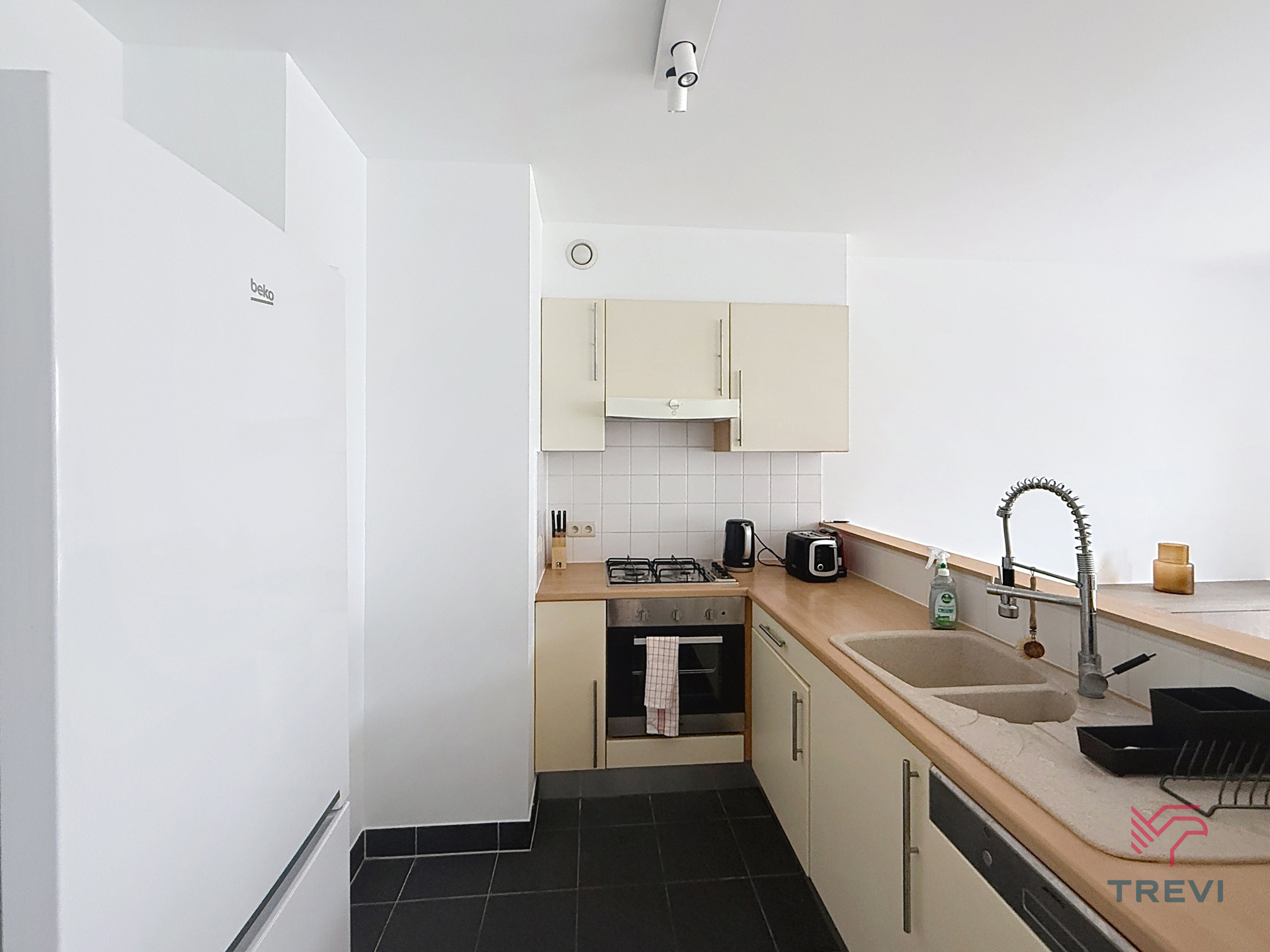 Appartement te huur in Elsene met 2 slaapkamers - foto 5