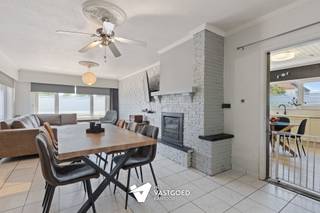 <p><span>Gerenoveerde, instapklare woning op leuke ligging</span></p><p><span> </span></p><p><span>Belangrijkste troeven:</span></p><p><span>- Gerenoveerde, instapklare woning</span></p><p><span>- Voorzien van PV-panelen, thuisbatterij 10 kW en airco's</span></p><p><span>- Reeds gerenoveerd: ramen, badkamer, keuken, spouwmuurisolatie...</span></p><p><span>- Praktische indeling met mooie ruimtes</span></p><p><span>- Ruime woonkamer met veel lichtinval</span></p><p><span>- Leuke veranda en praktische garage</span></p><p><span>- Mooi perceel van 1111m2 met tuin- en werkhuis</span></p><p><span>- Ideale ligging: rustig en goede bereikbaarheid van scholen, winkels, centrum...</span></p><p><span> </span></p><p><span>Bekijk zeker ook onze grondplannen met de afmetingen. Zo krijgt u van thuis uit al een perfect beeld van wat deze woning te bieden heeft!</span></p><p><span>Wenst u meer info of een vrijblijvende bezichtiging, contacteer dan ons kantoor op het nummer 014 39 99 99 en wij helpen u graag verder.</span></p>