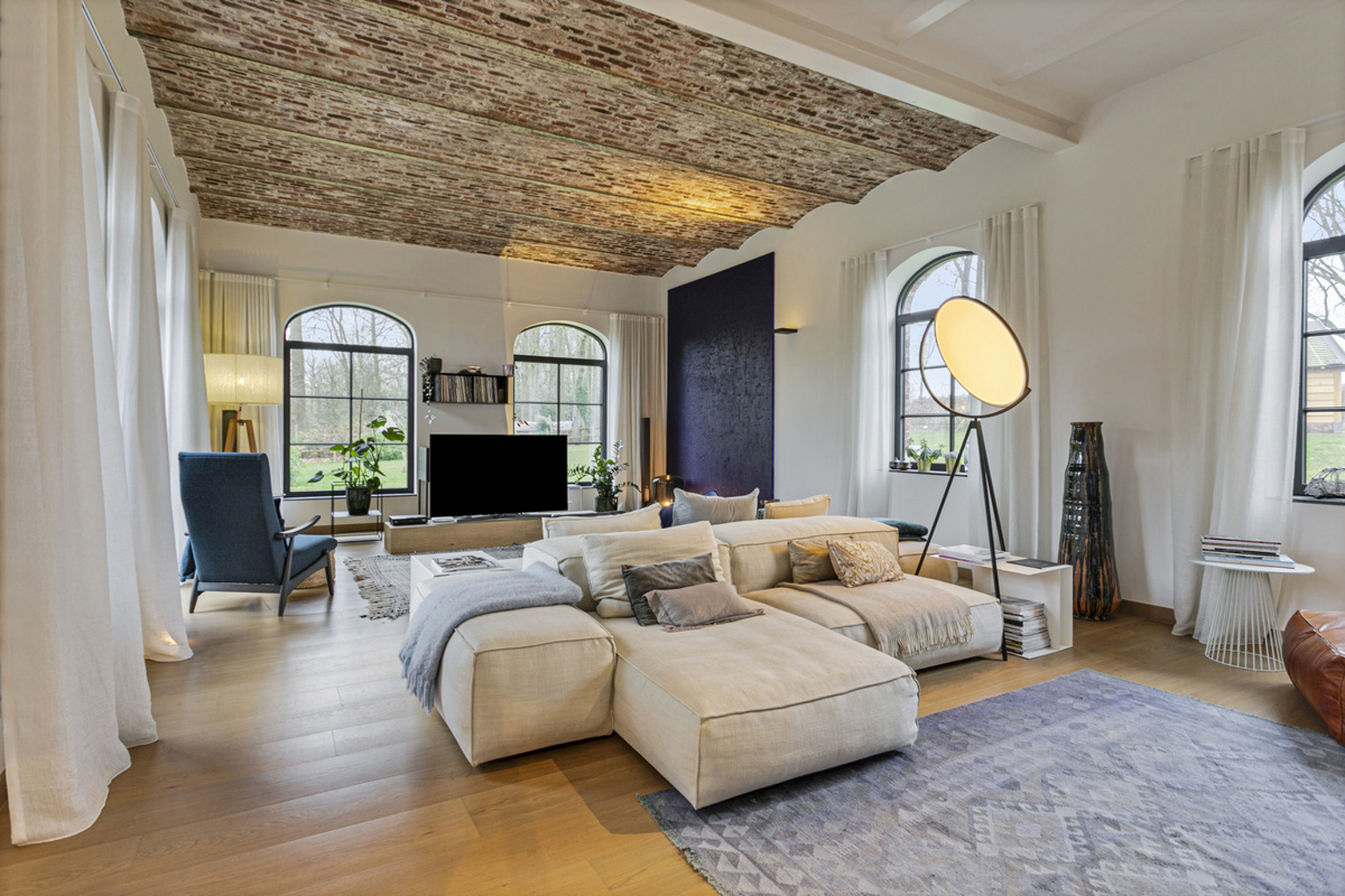 LUXUEUS EN EXCLUSIEF LANDHUIS  MET PARKTUIN.  - foto 5