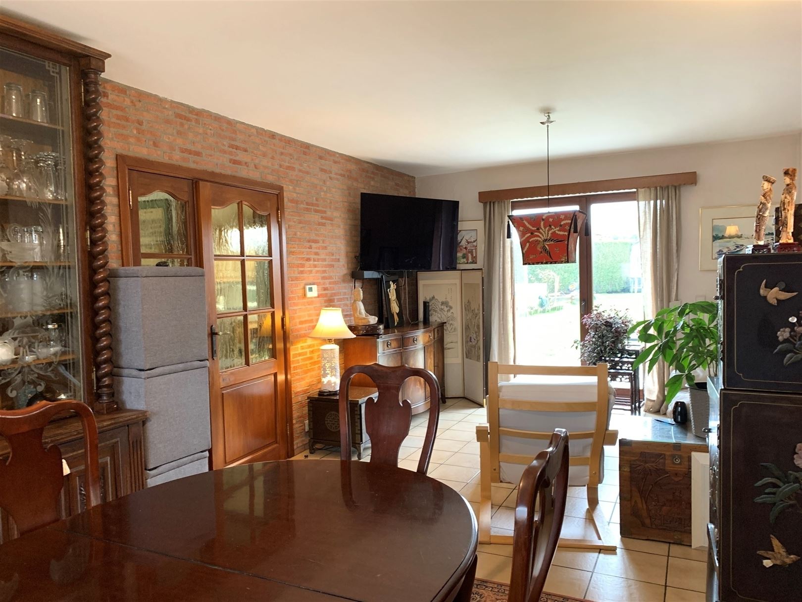 LOUE - Villa avec garage et jardin - photo 5