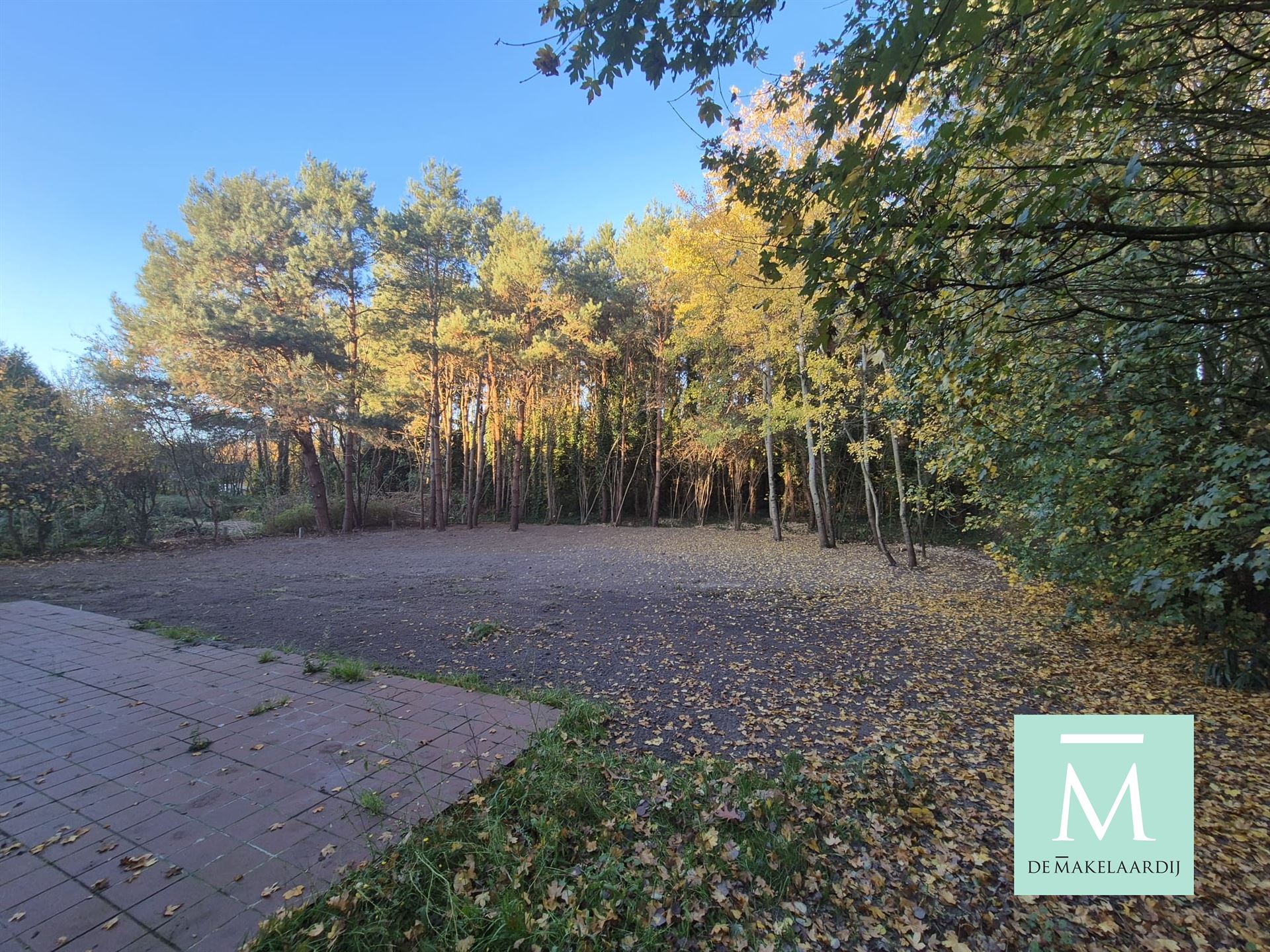 Charmante woning met 3 slaapkamers gelegen in een rustige buurt - foto 4