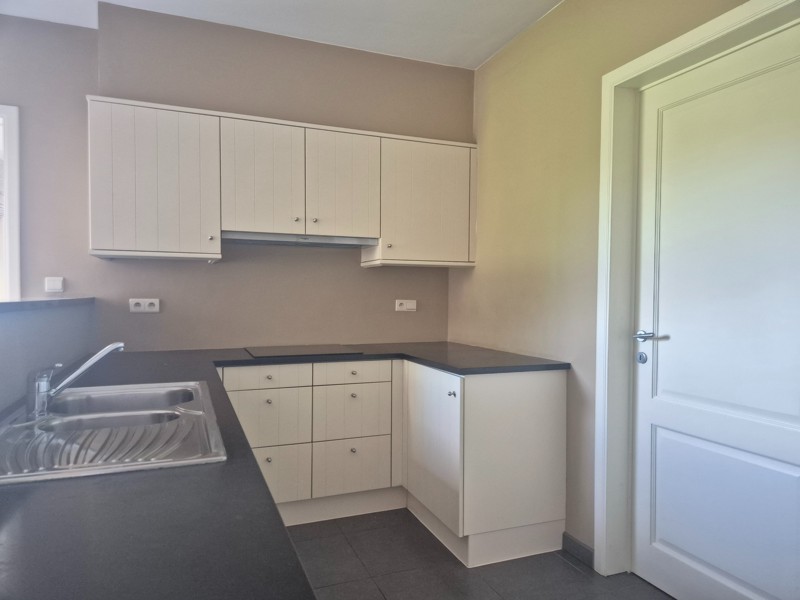 RUIME OPEN BEBOUWING MET 5 SLAAPKAMERS TE HUUR IN WACHTEBEKE - foto 5