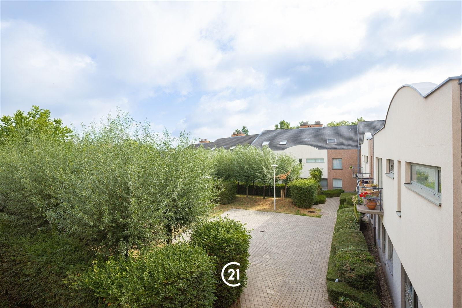 Lichtrijk appartement met 2 terrassen in het centrum van Grimbergen - foto 4