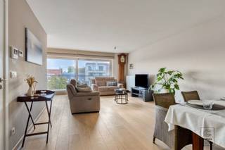 Prachtig duplux appartement met een bewoonbare oppervlakte van 120 m², twee slaapkamers en 2 x terras op een absolute toplocatie te  centrum...