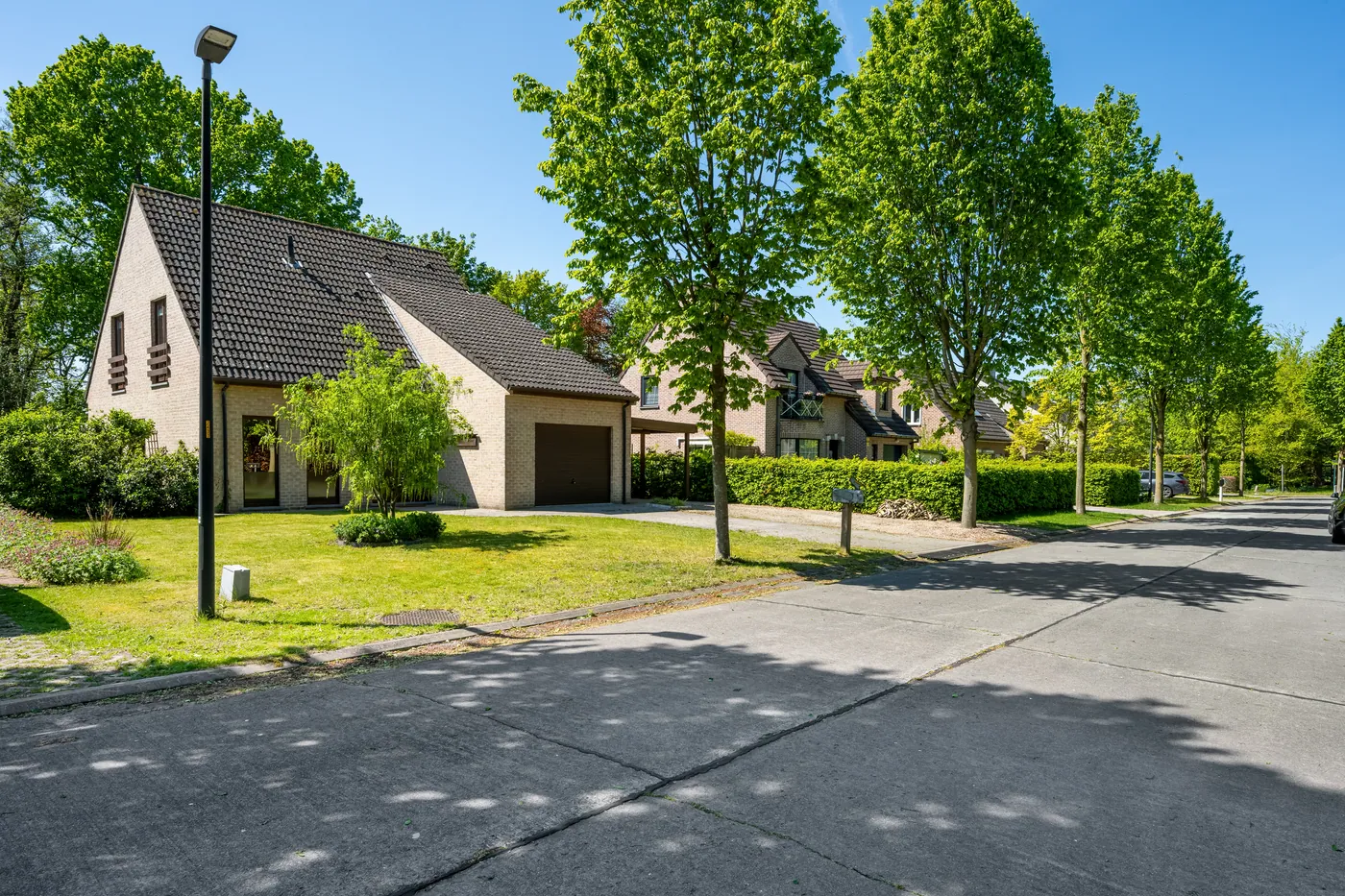 Ruime, lichtrijke gezellige woning in Merelbeke met prachtige tuin  – jouw ideale thuis wacht hier! - foto 3