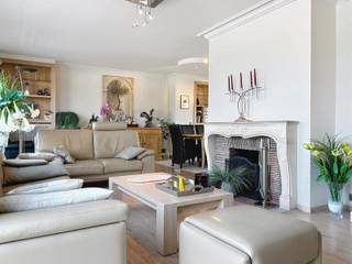 Energiezuinig dakappartement van 172 m² op een interessante locatie, bestaande uit een inkomhal met vestiaire en gastentoilet, een ruime en...