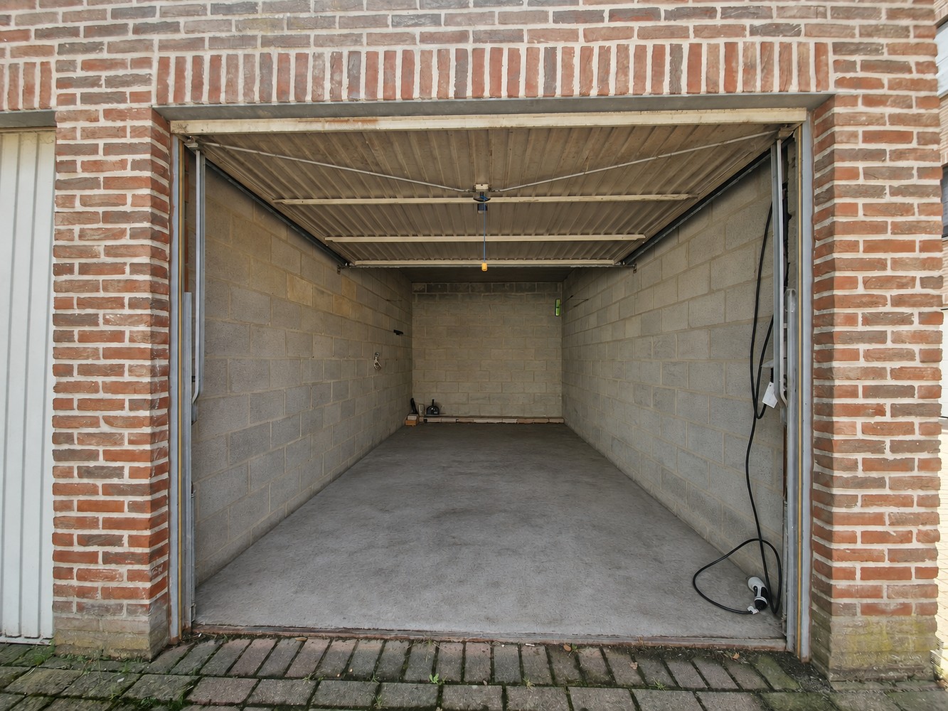Garage à louer à Lanaken - photo 5