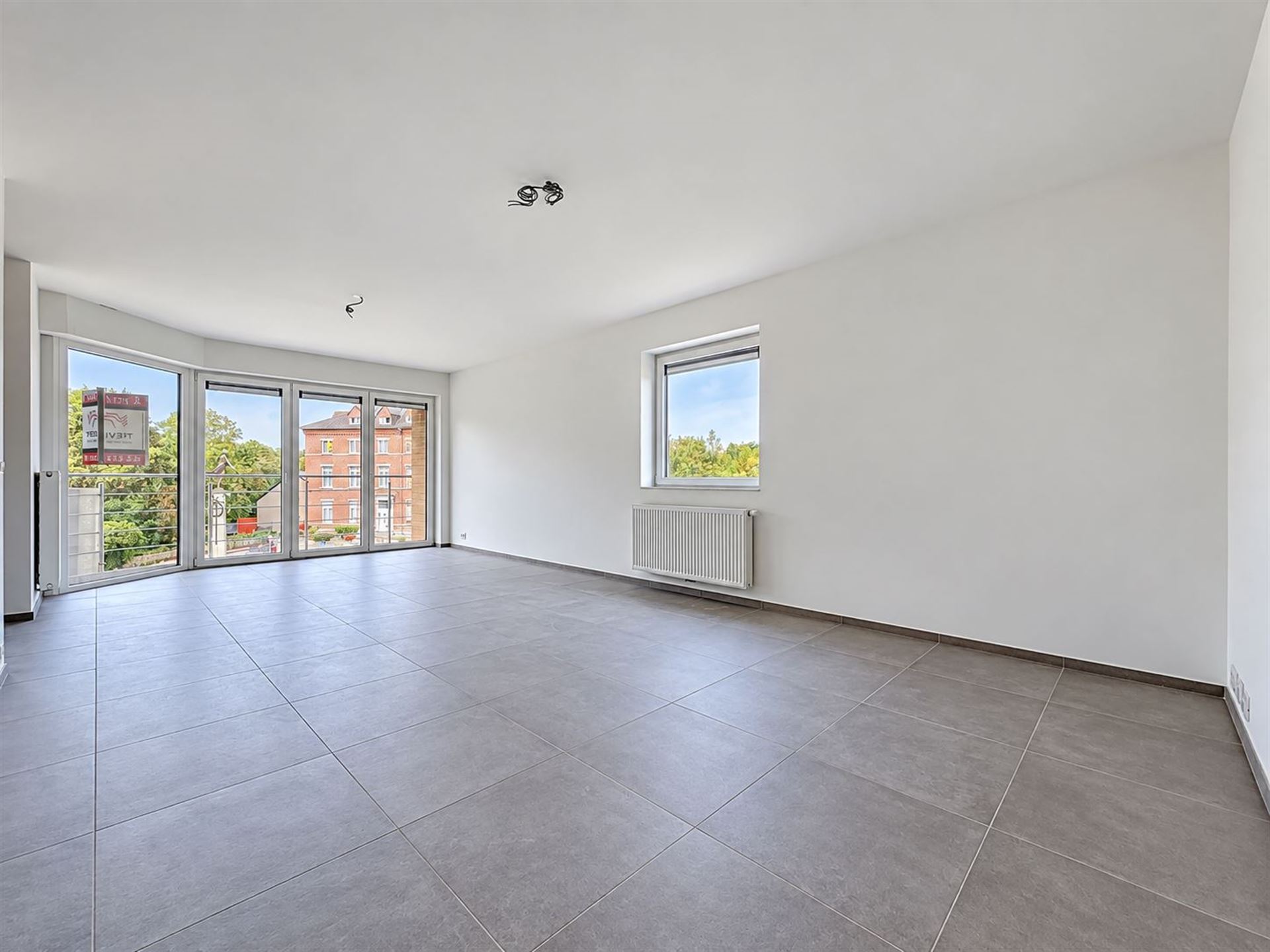 Appartement te koop in Fontaine-L'Evêque met 3 slaapkamers - foto 3