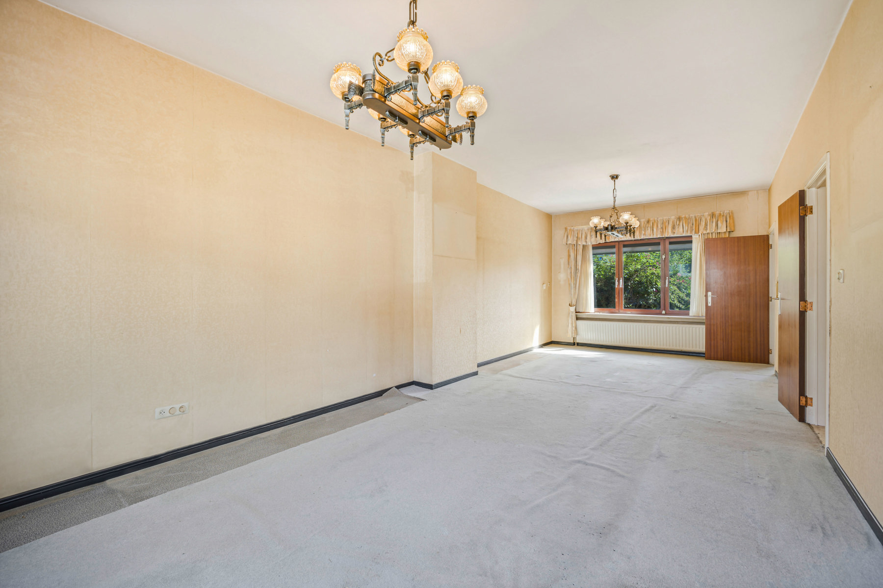 Goed gelegen woning met 4 slaapkamers en garage - foto 5