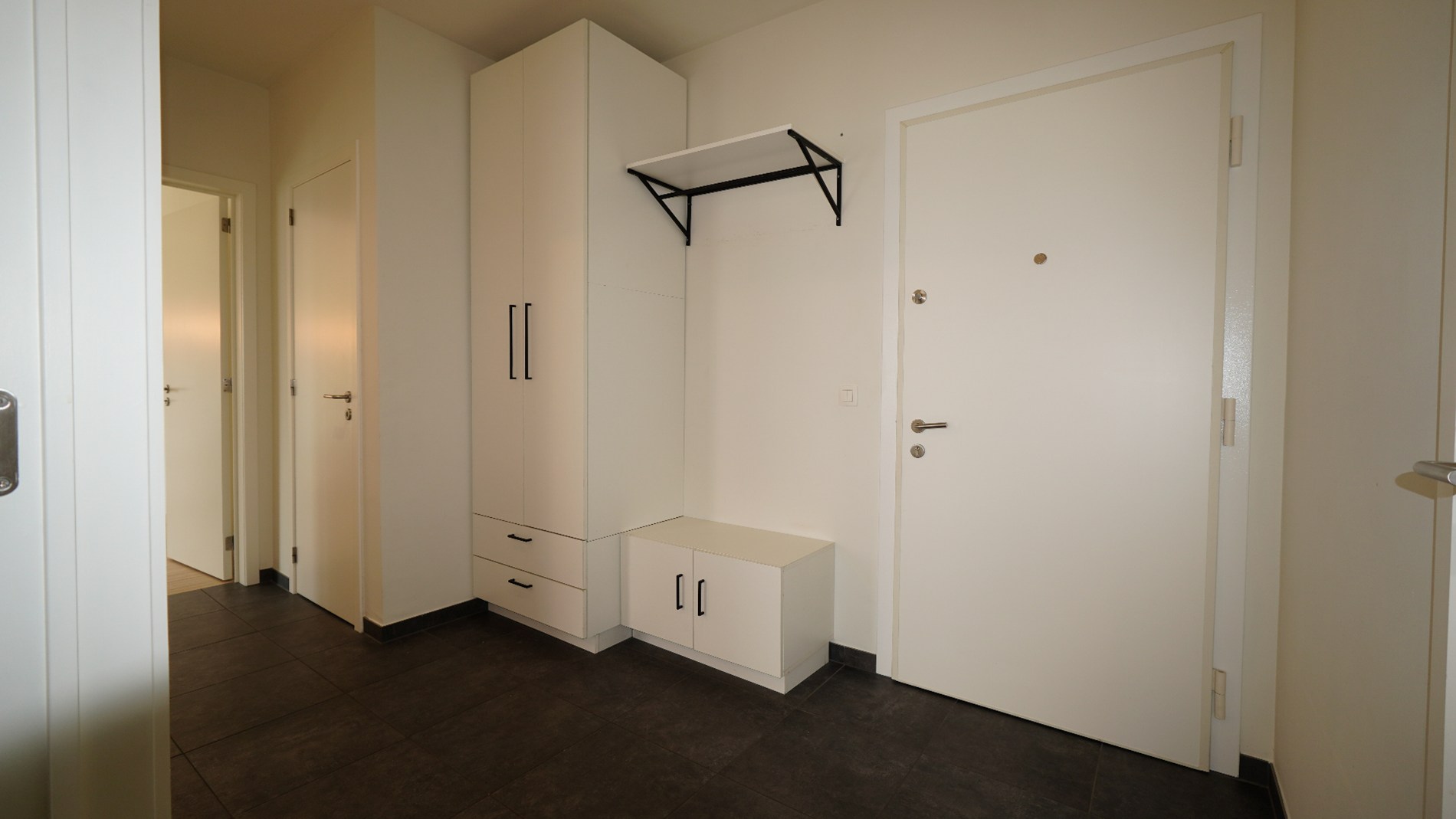 Appartement à louer à Lokeren avec 2 chambres - photo 2